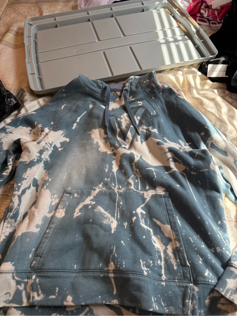 all in motion Blue and White Tie-Dye Hoodie